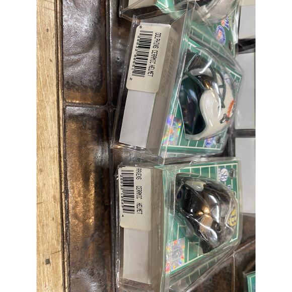 Vintage Score Board Ceramic NFL Helmet 1997 Hand Painted NEW. LOT OF 12 - Picture 16 of 16